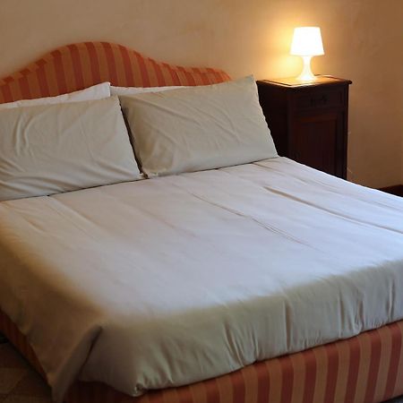 Domus Elisa Apartment โรม ภายนอก รูปภาพ